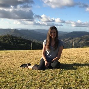 Meet your Posher, Brittany